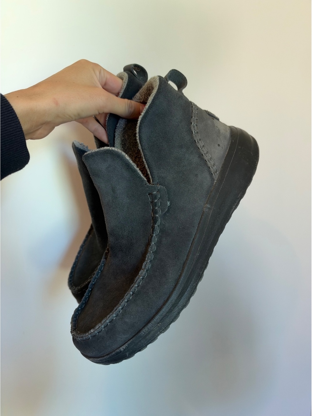 Hey Dude Bradley Suede Slip On Ankle Shoes Gray Men’s Size 11